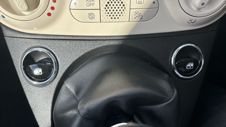 Fiat 500 1.0 Mild Hybrid 3dr Petrol Hatchback